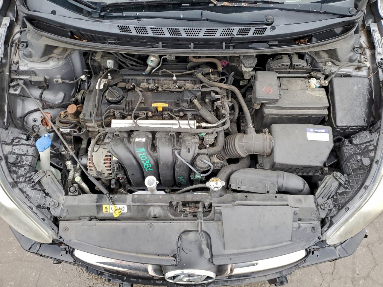 2012 HYUNDAI ELANTRA GLS photo 11