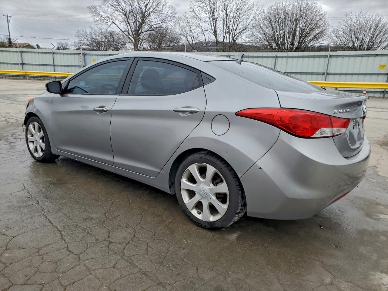 2012 HYUNDAI ELANTRA GLS photo 2