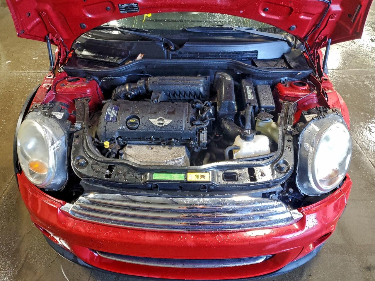 2011 MINI COOPER photo 11