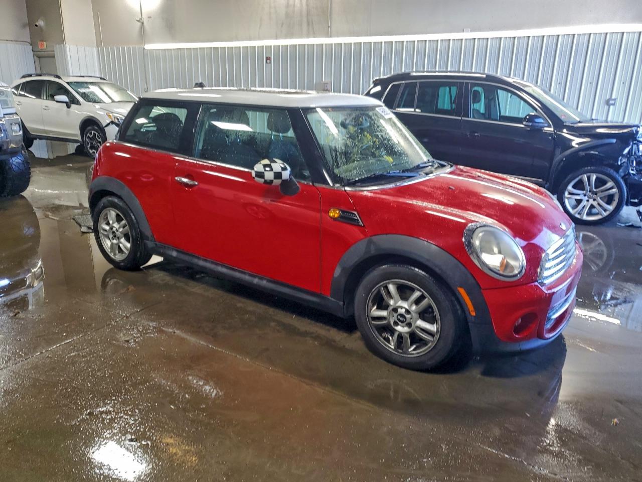 2011 MINI COOPER photo 4
