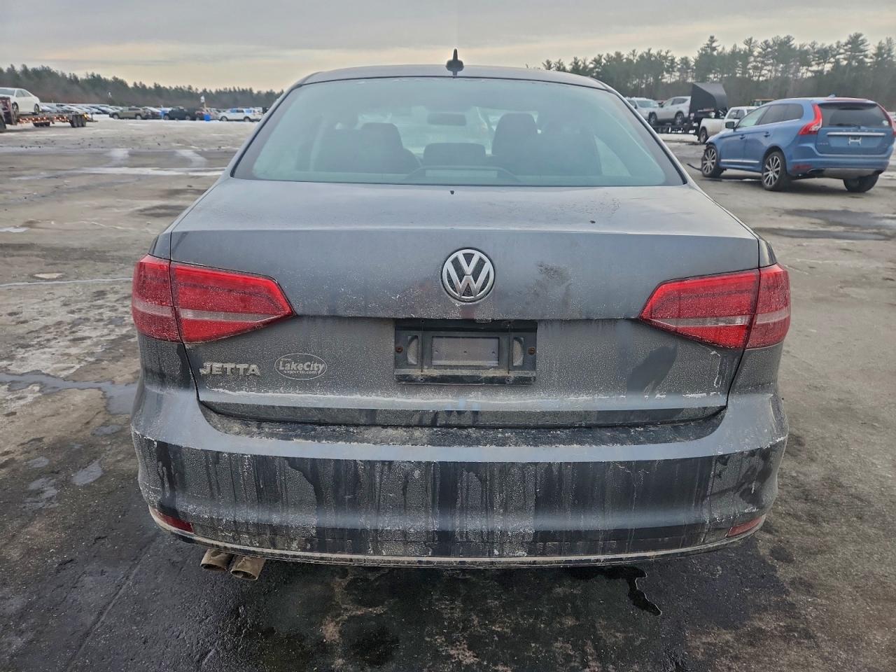 2015 VOLKSWAGEN JETTA BASE photo 16