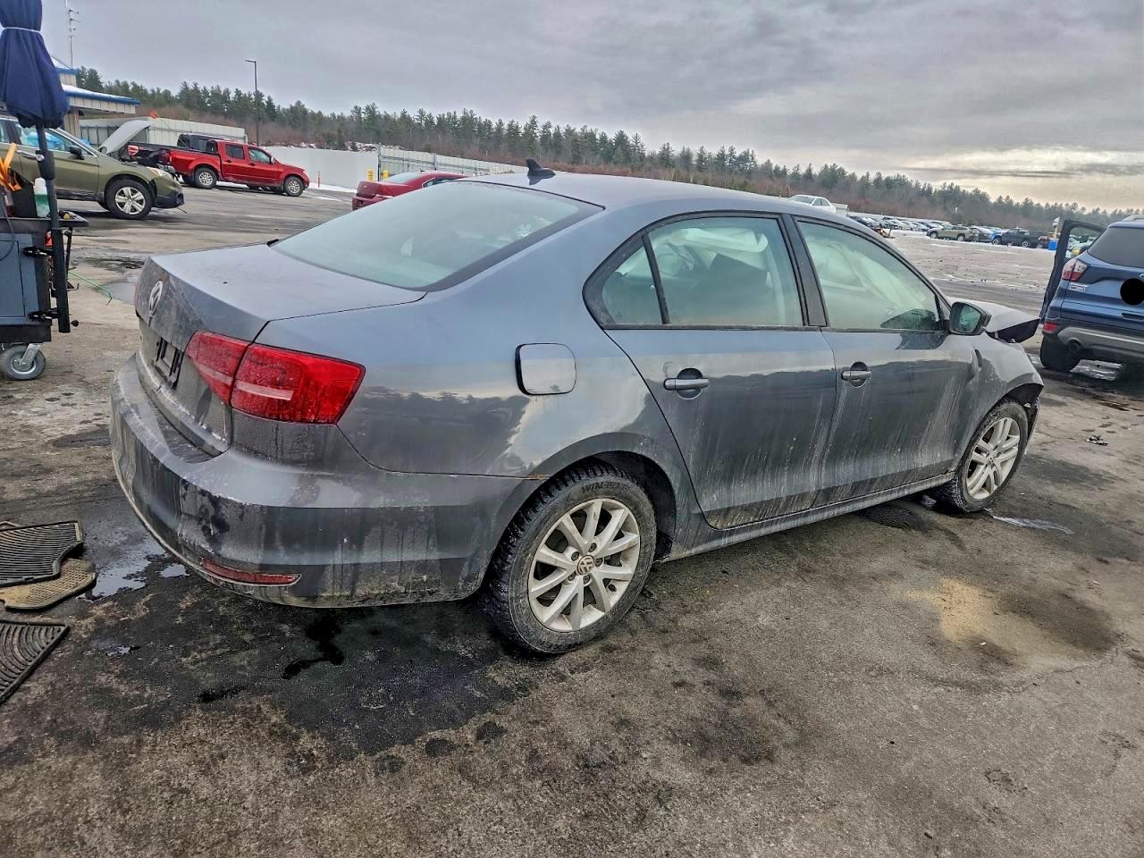 2015 VOLKSWAGEN JETTA BASE photo 7