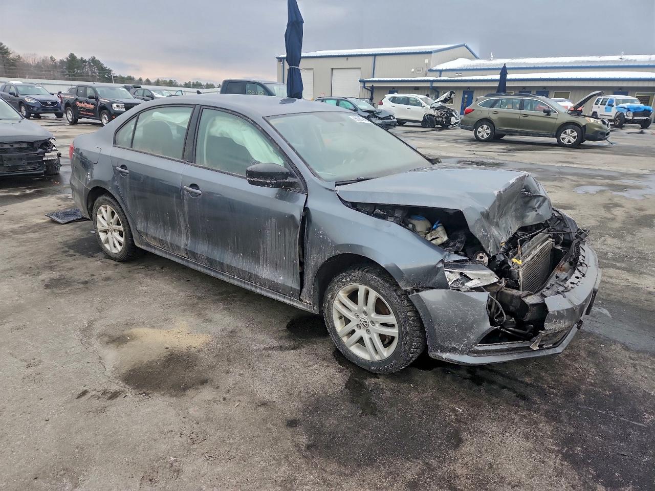 2015 VOLKSWAGEN JETTA BASE photo 10