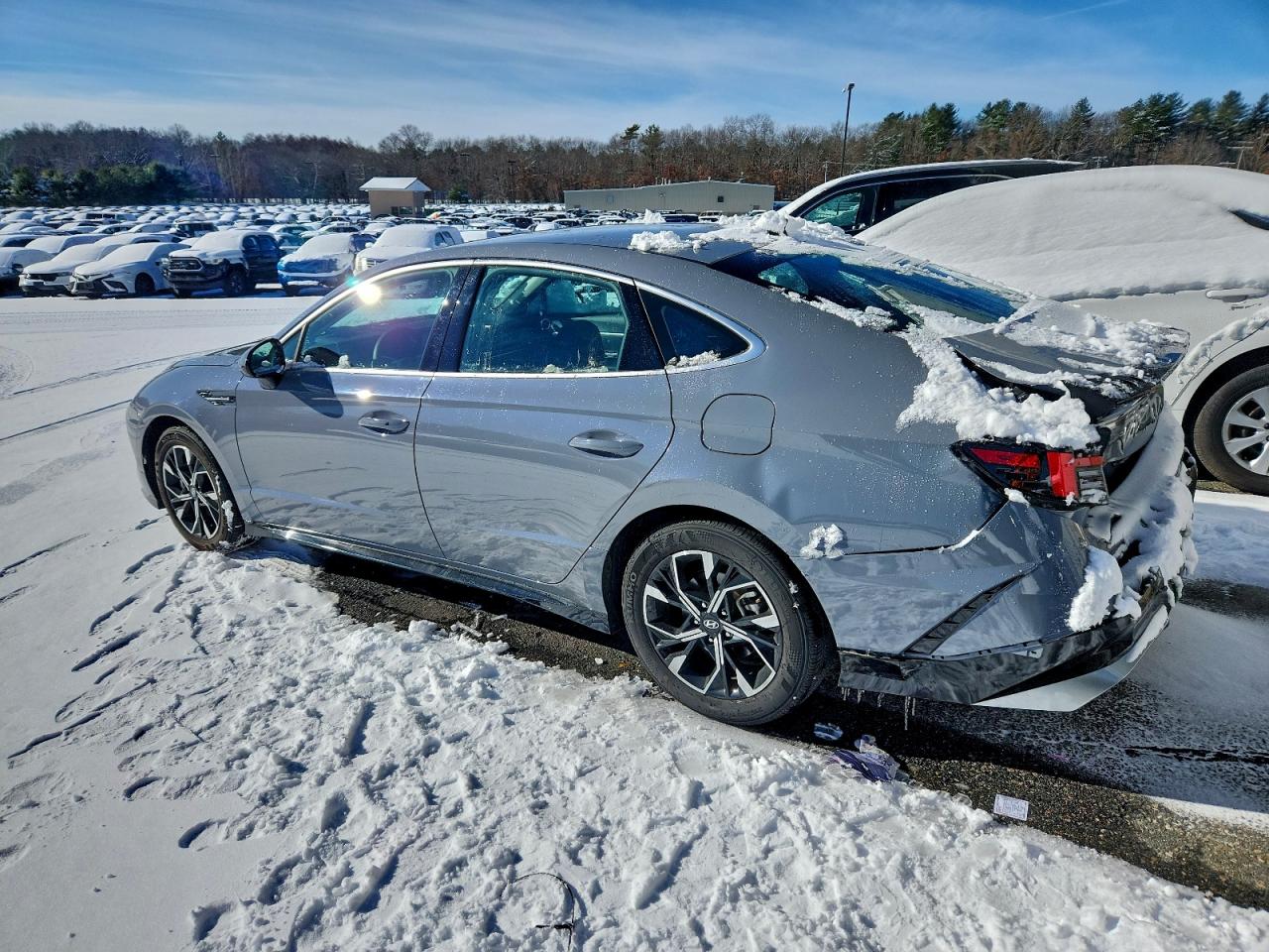 2025 HYUNDAI SONATA SEL photo 2