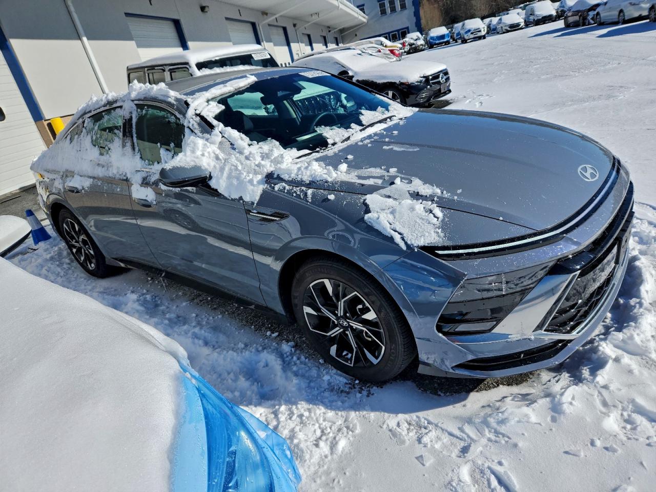2025 HYUNDAI SONATA SEL photo 4