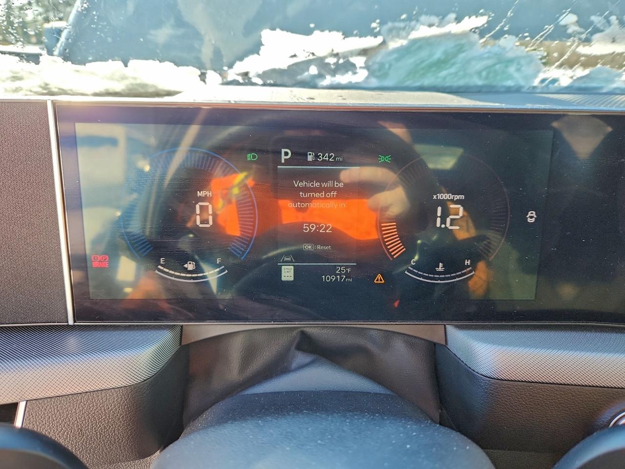 2025 HYUNDAI SONATA SEL photo 9