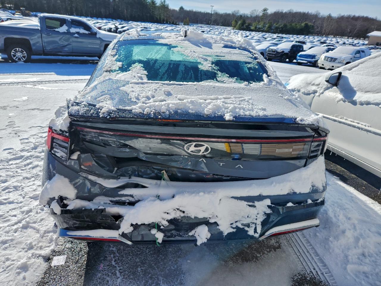 2025 HYUNDAI SONATA SEL photo 6