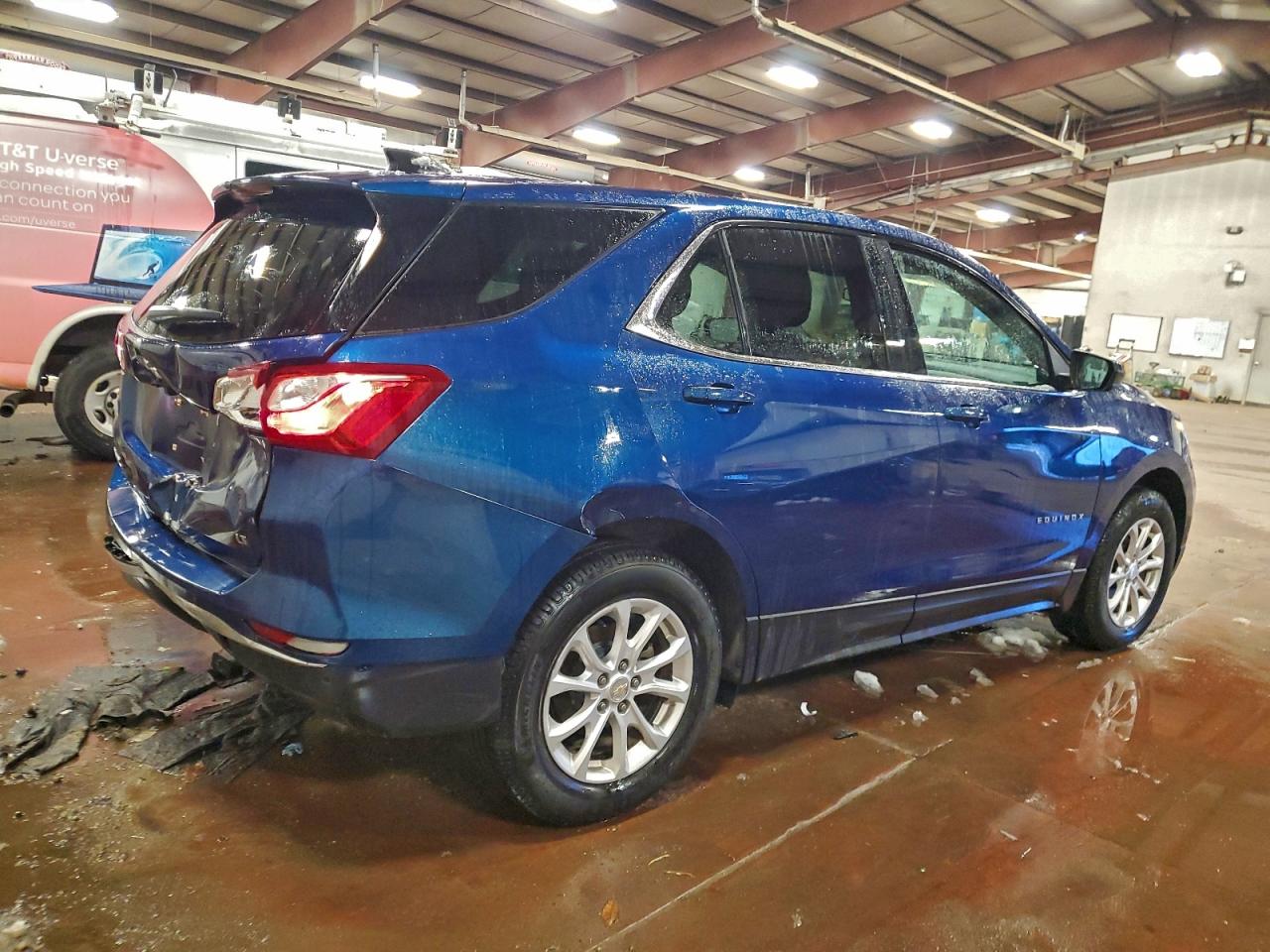 2020 CHEVROLET EQUINOX LT photo 3