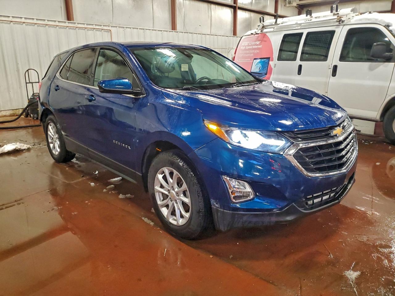 2020 CHEVROLET EQUINOX LT photo 4
