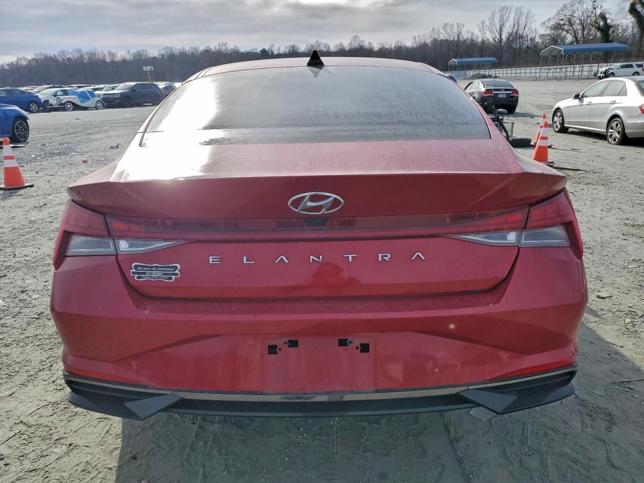 2022 HYUNDAI ELANTRA SEL photo 6