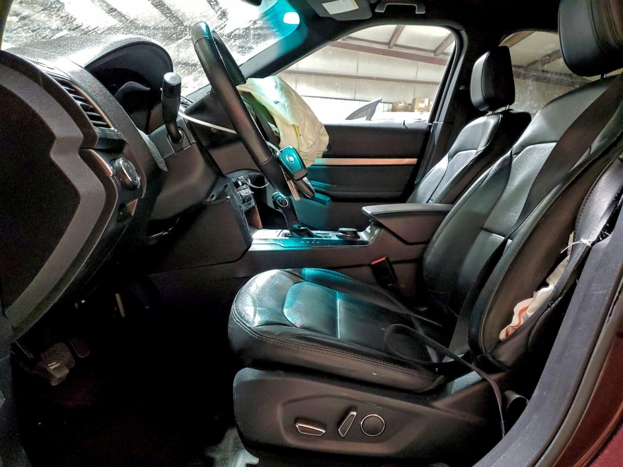2018 FORD EXPLORER XLT photo 7
