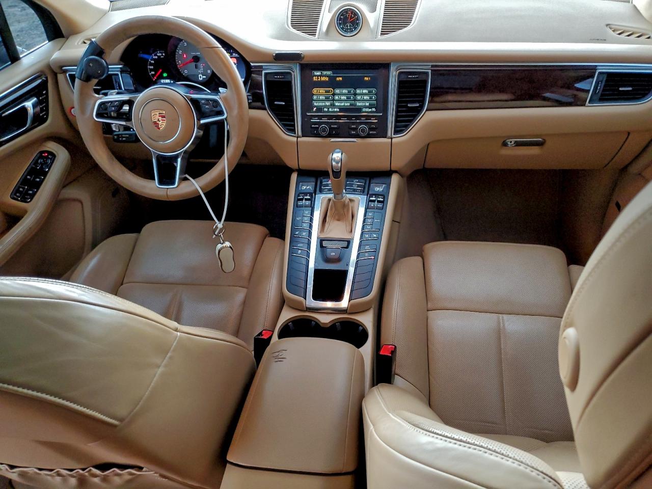2015 PORSCHE MACAN S photo 8