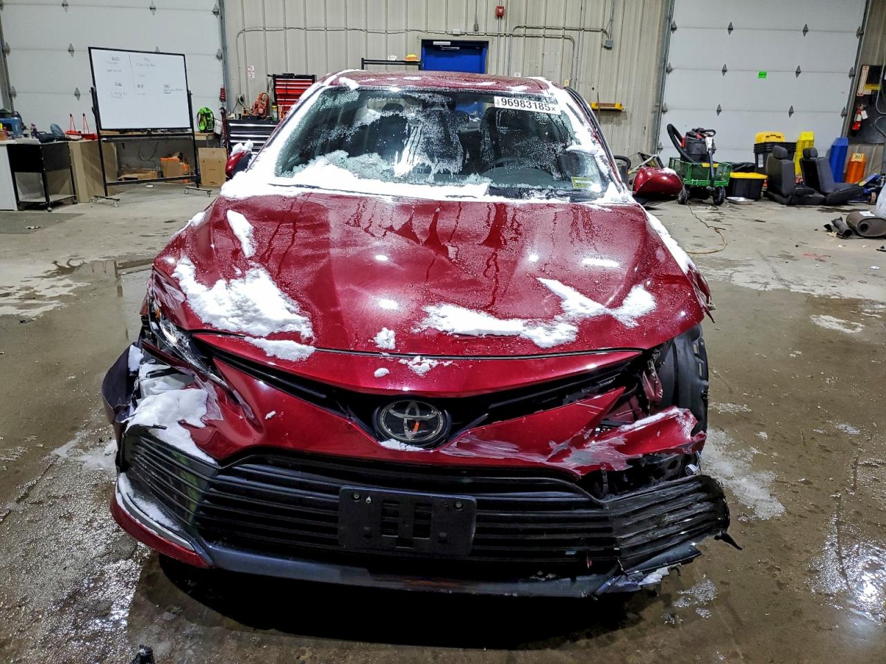 2022 TOYOTA CAMRY LE photo 13