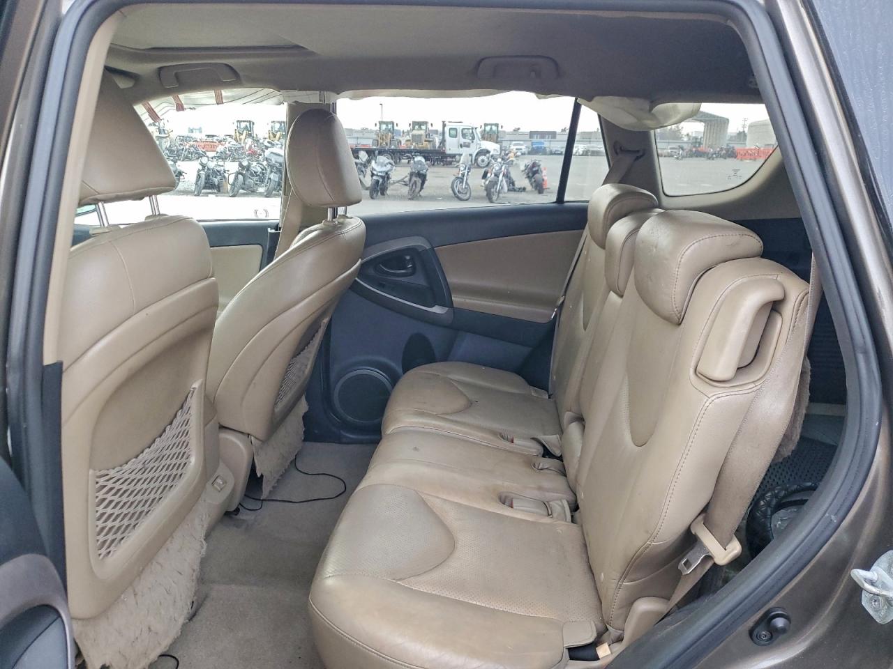 2009 TOYOTA RAV4 LIMITED photo 11