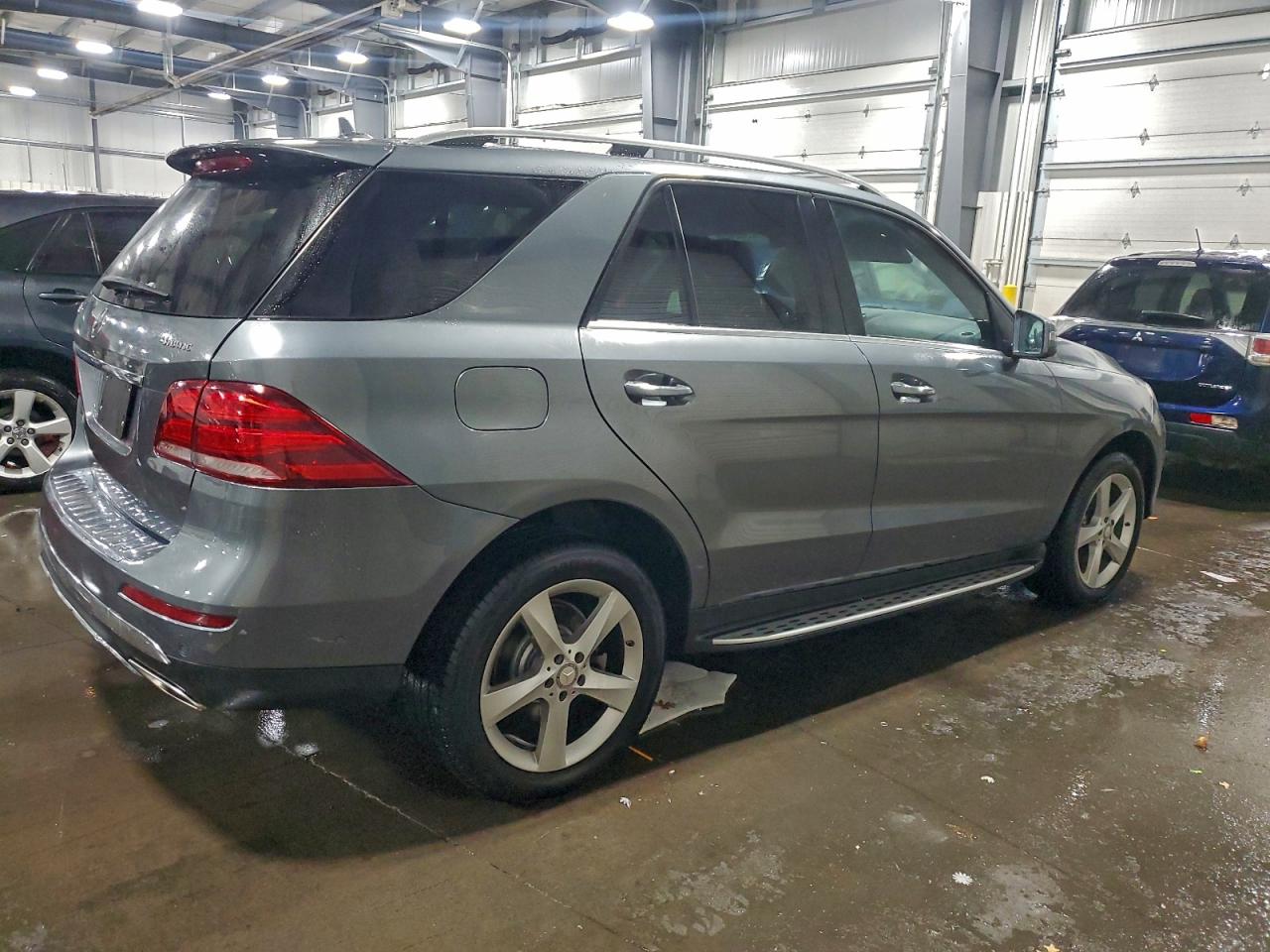 2017 MERCEDES-BENZ GLE 350 4MATIC photo 5