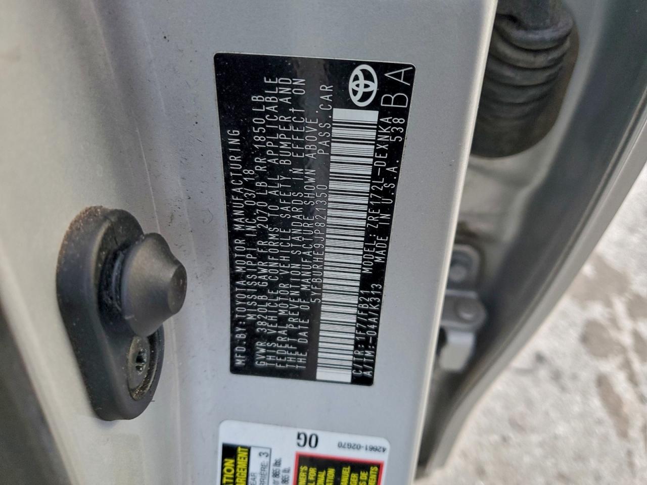 2018 TOYOTA COROLLA L photo 12