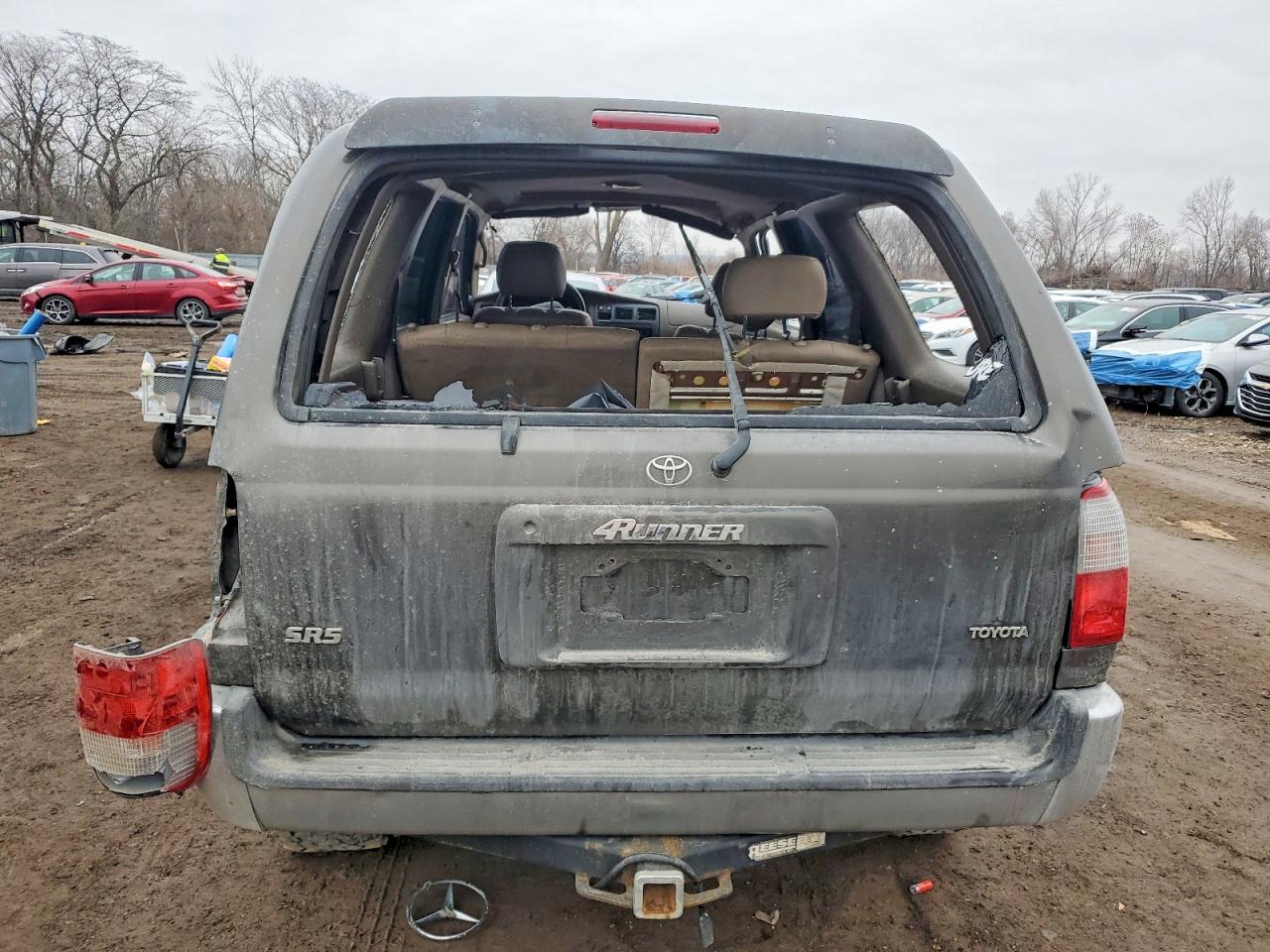 1997 TOYOTA 4RUNNER SR5 photo 11