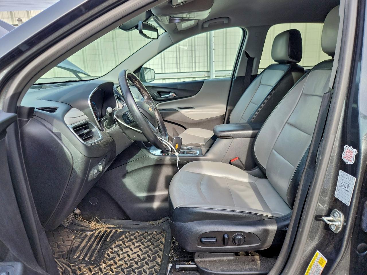 2018 CHEVROLET EQUINOX PREMIER photo 13