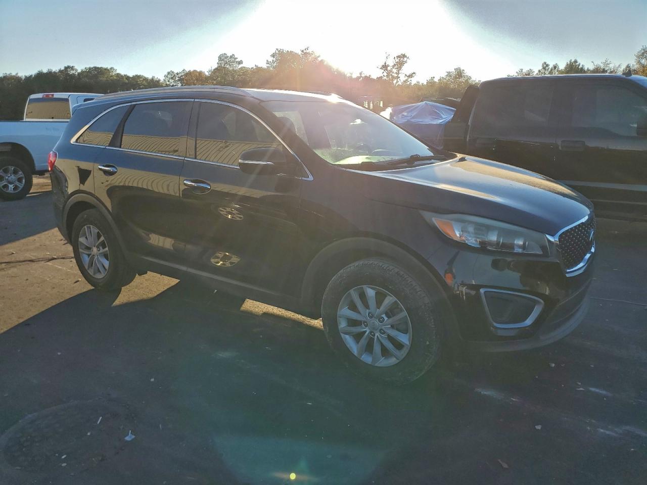2016 KIA SORENTO LX photo 7