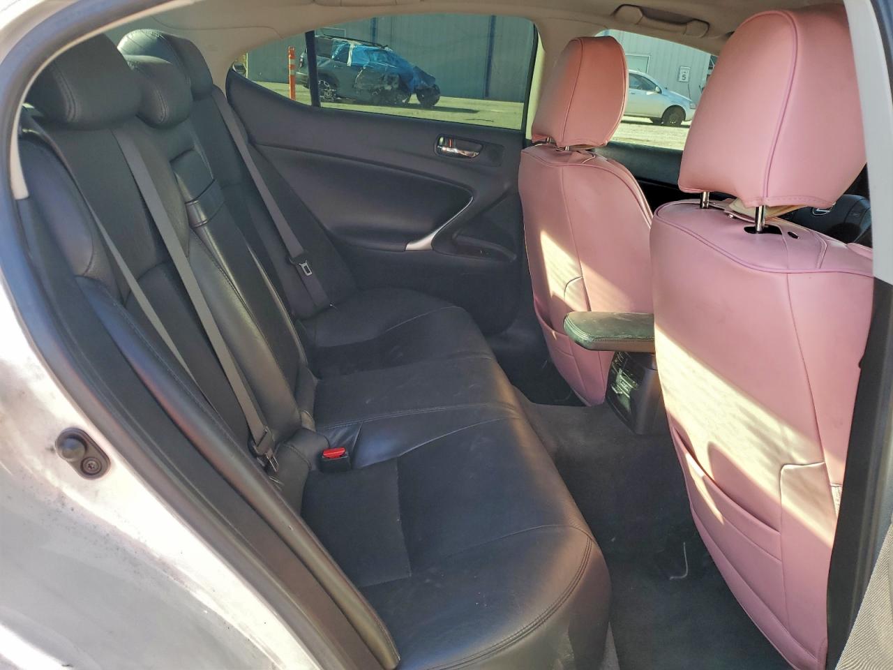 2008 LEXUS IS 250 photo 10