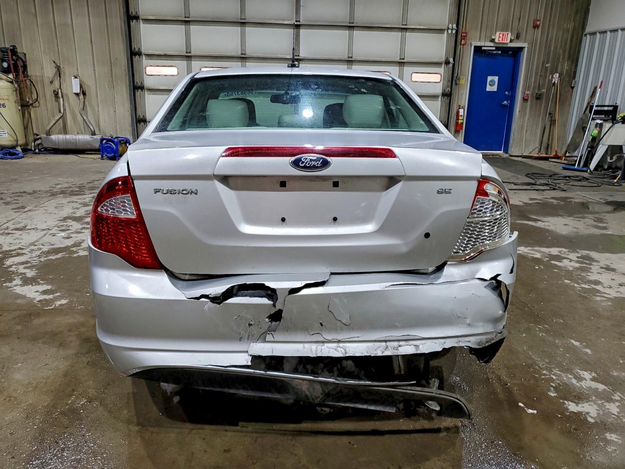 2011 FORD FUSION SE photo 6