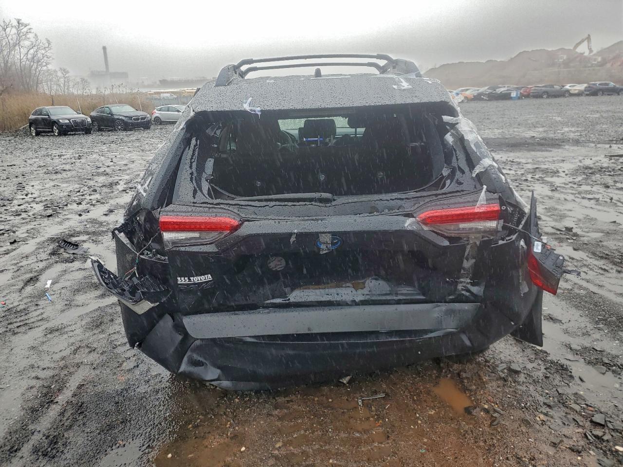2024 TOYOTA RAV4 WOODLAND EDITION photo 6