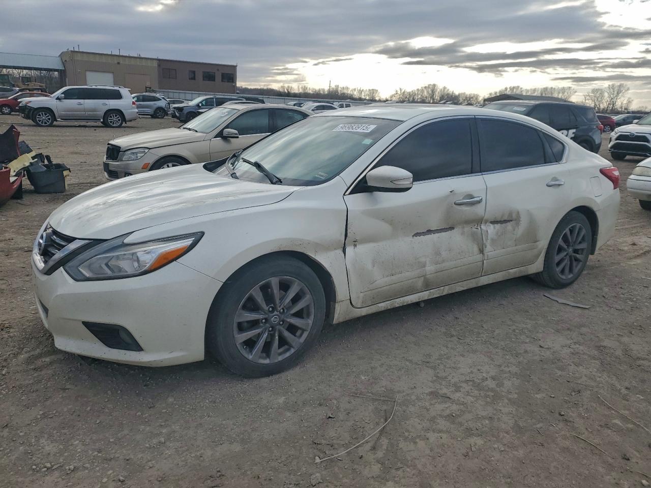 2017 NISSAN ALTIMA