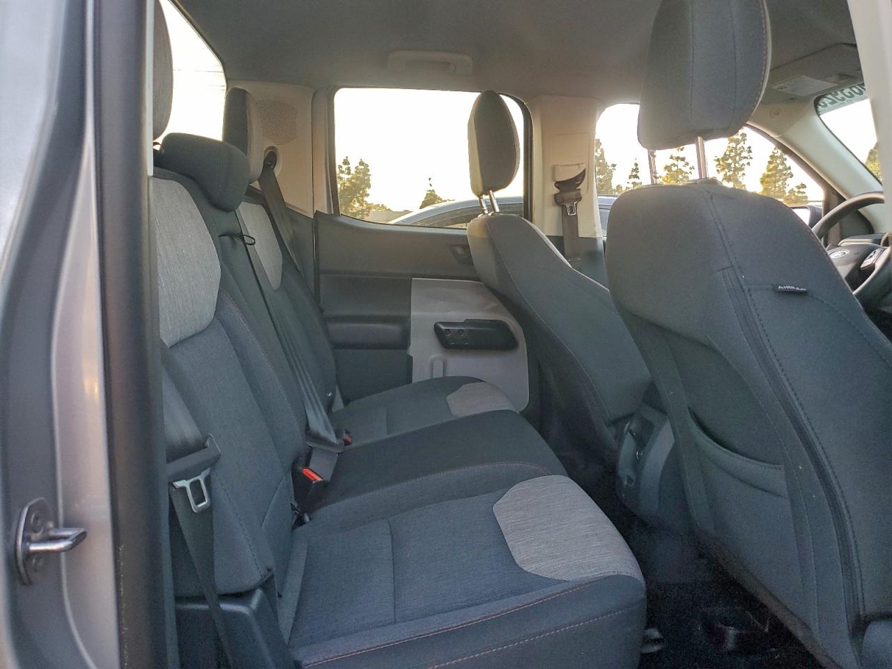 2023 FORD MAVERICK XL photo 19
