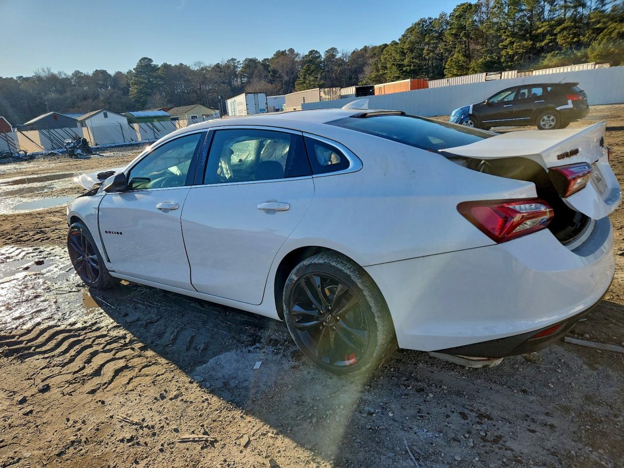 2020 CHEVROLET MALIBU LT photo 3