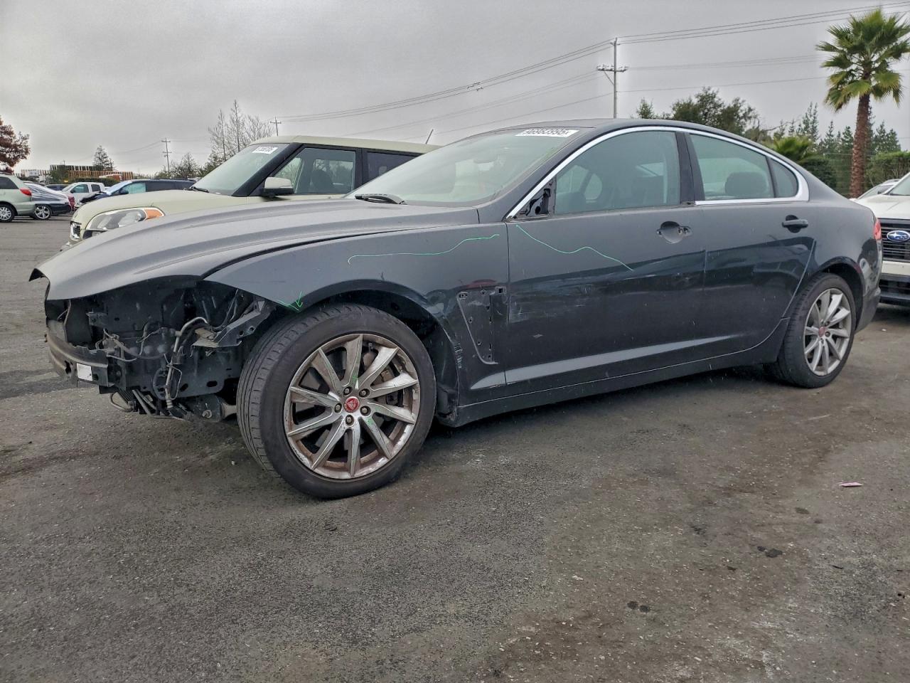 2015 JAGUAR XF
