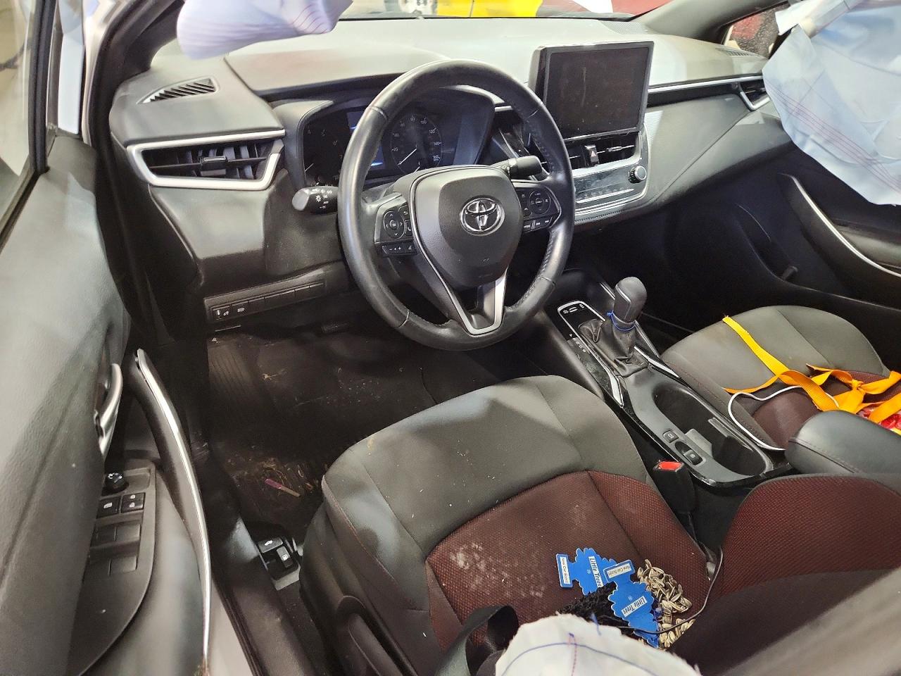 2023 TOYOTA COROLLA SE photo 8
