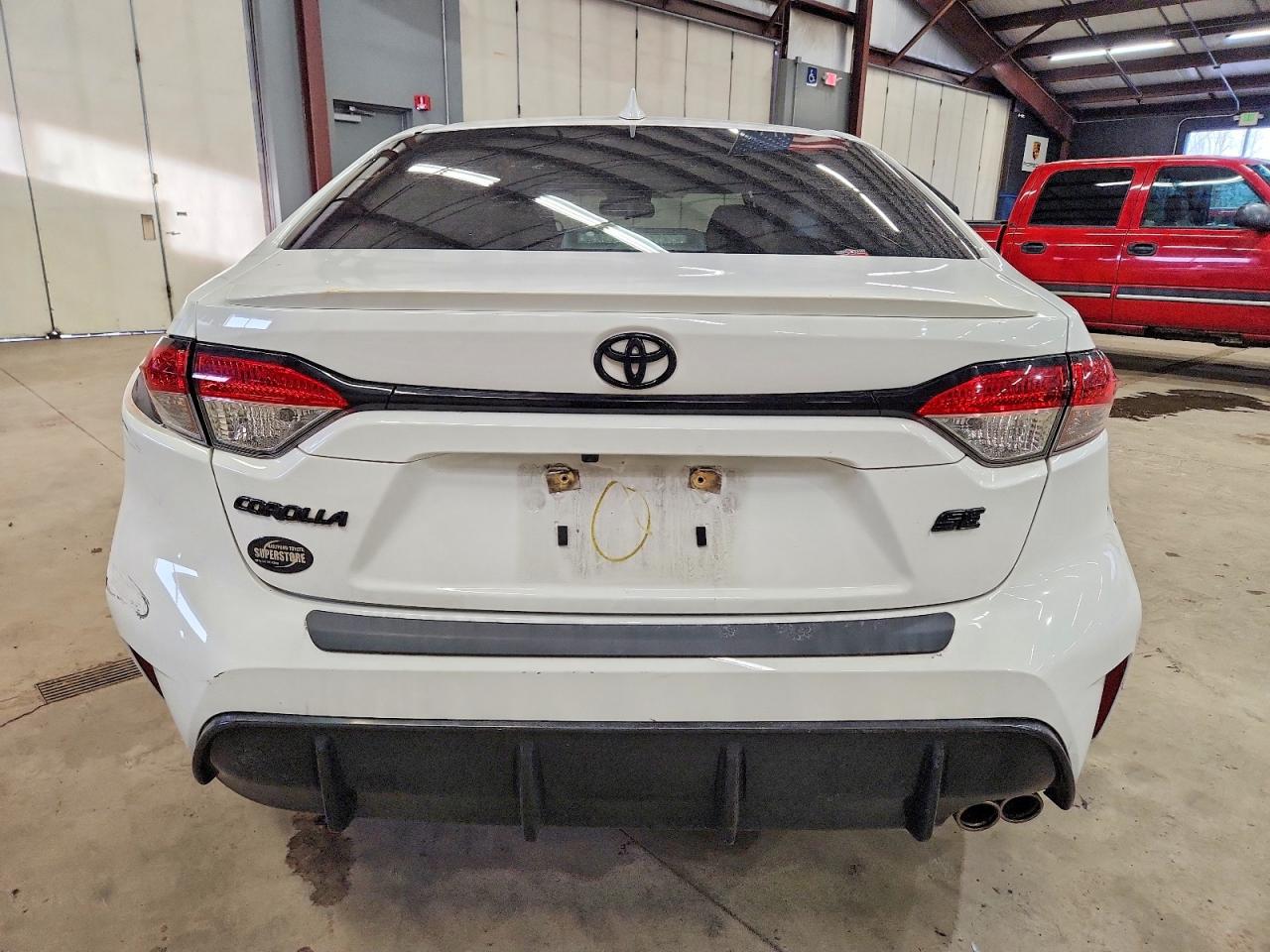 2023 TOYOTA COROLLA SE photo 6