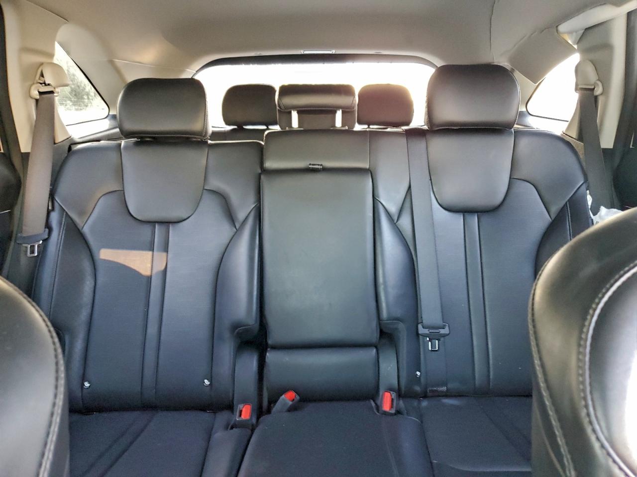 2024 KIA SORENTO S photo 10