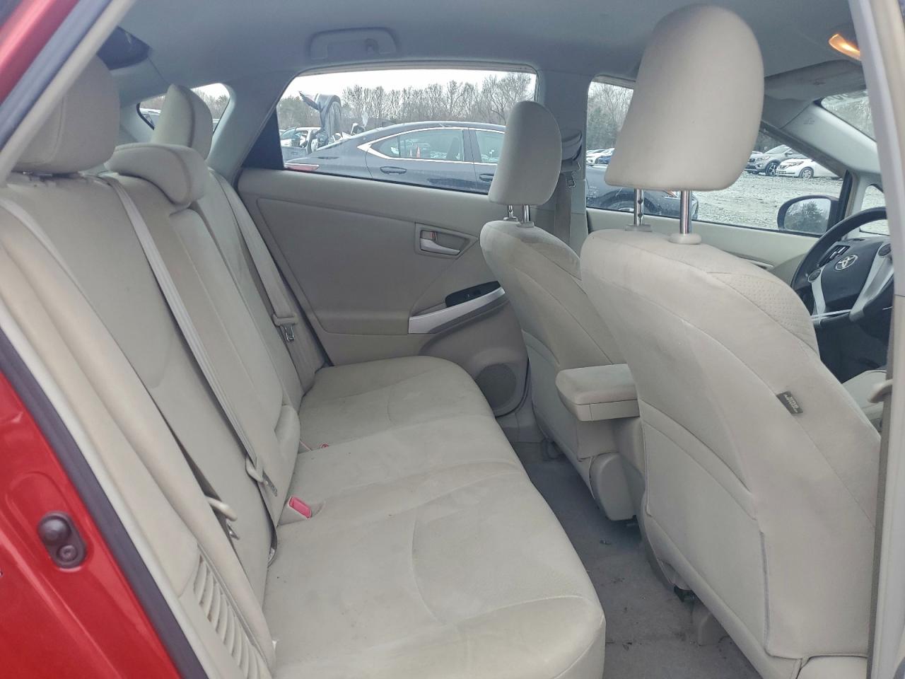 2010 TOYOTA PRIUS photo 10