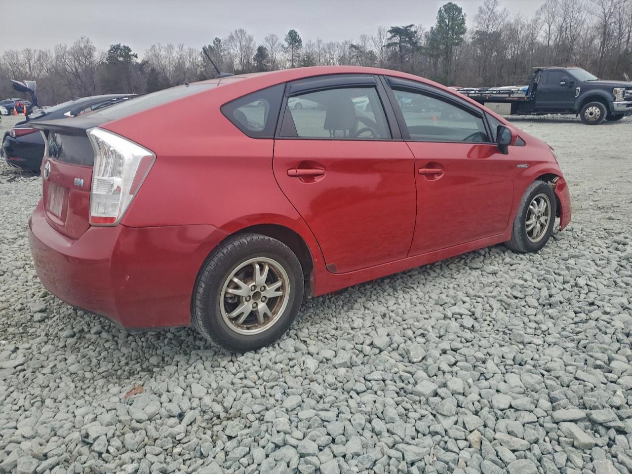 2010 TOYOTA PRIUS photo 3