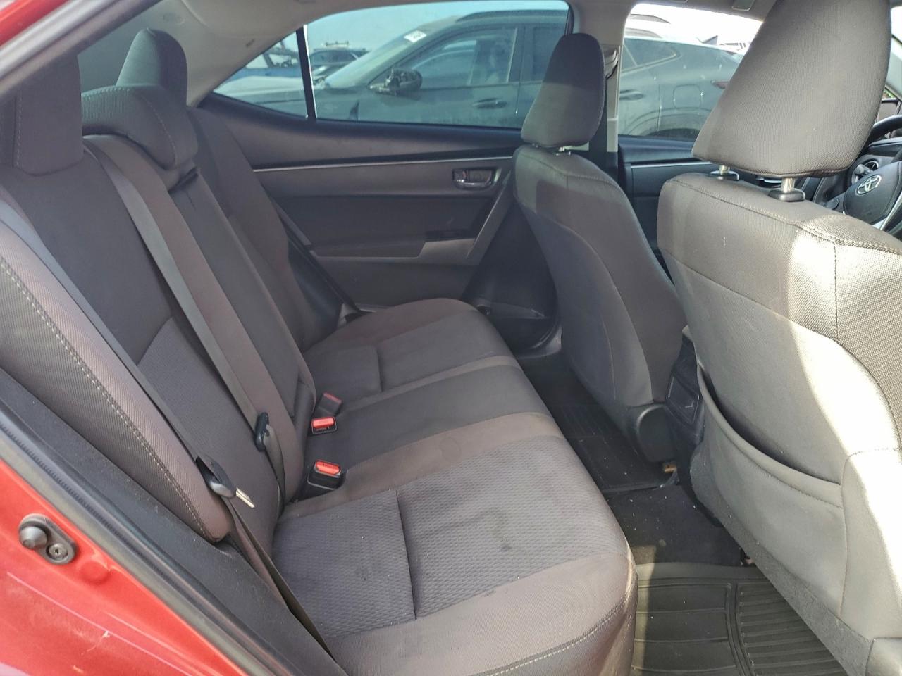 2019 TOYOTA COROLLA LE photo 19