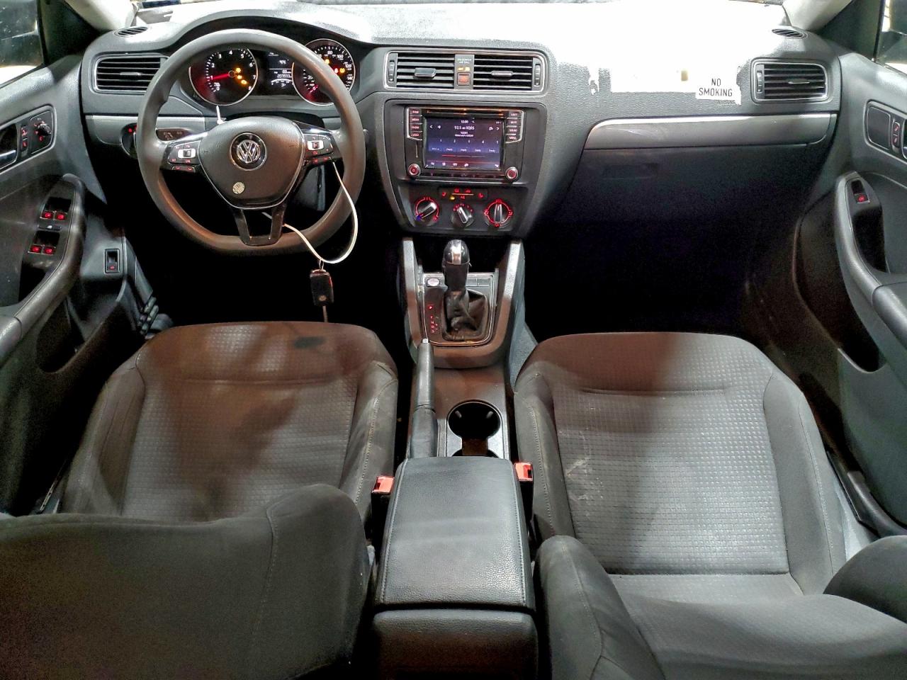 2016 VOLKSWAGEN JETTA SE photo 8