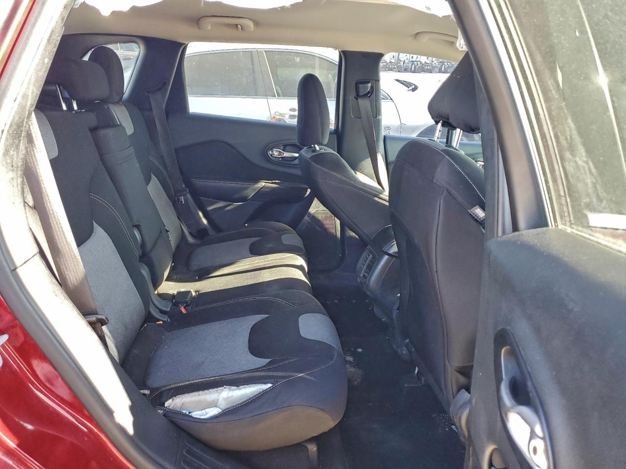 2014 JEEP CHEROKEE LATITUDE photo 11
