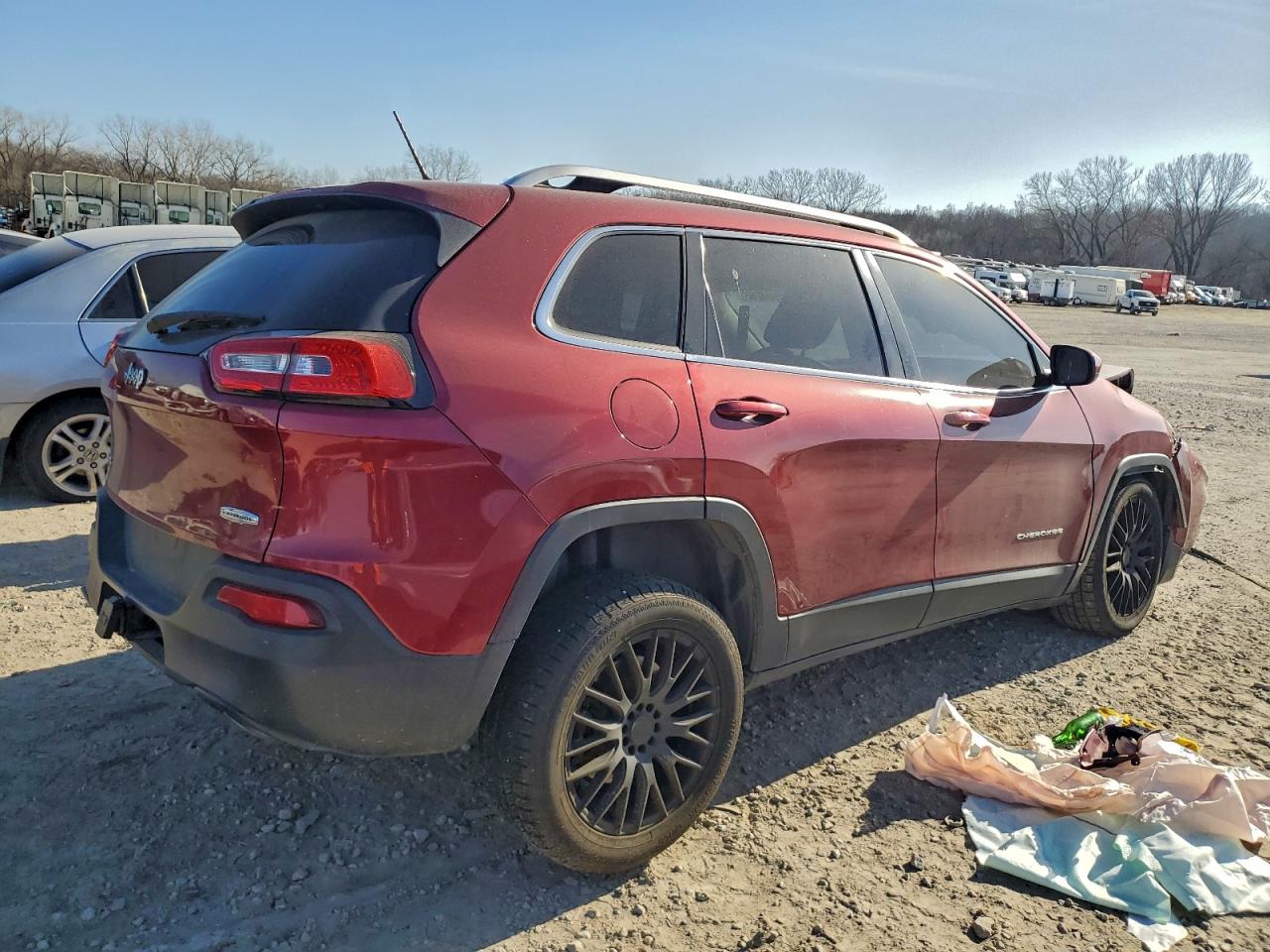 2014 JEEP CHEROKEE LATITUDE photo 3