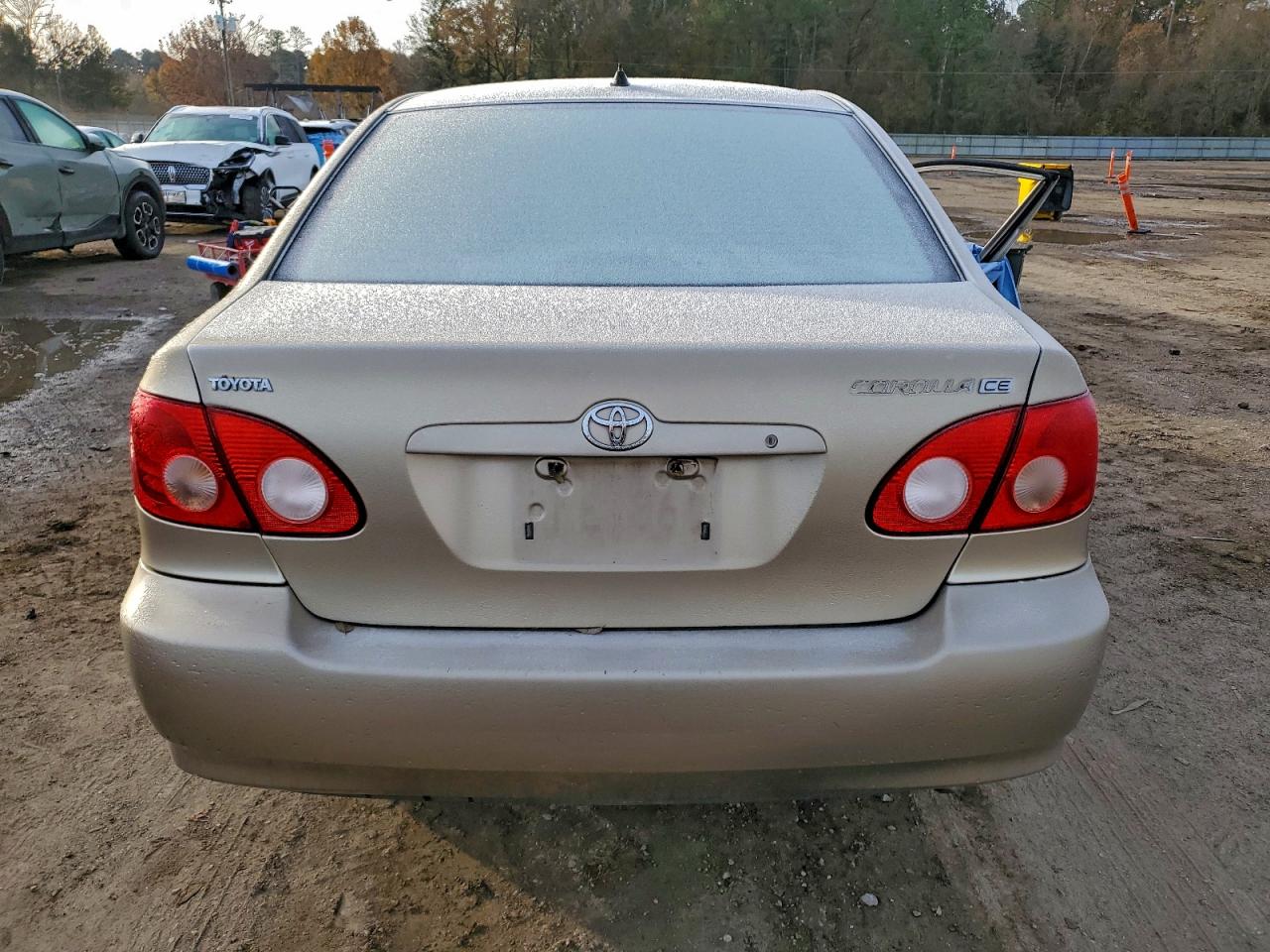 2005 TOYOTA COROLLA CE photo 6