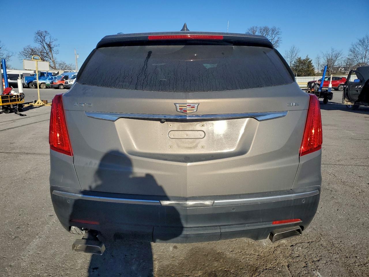 2017 CADILLAC XT5 LUXURY photo 6