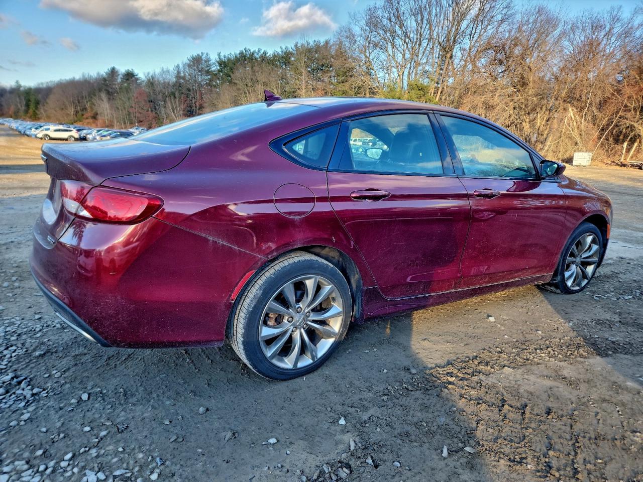 2015 CHRYSLER 200 S photo 3