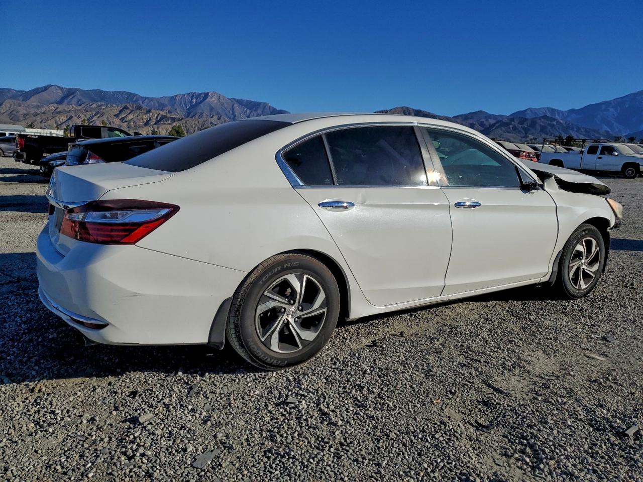 2017 HONDA ACCORD LX photo 3