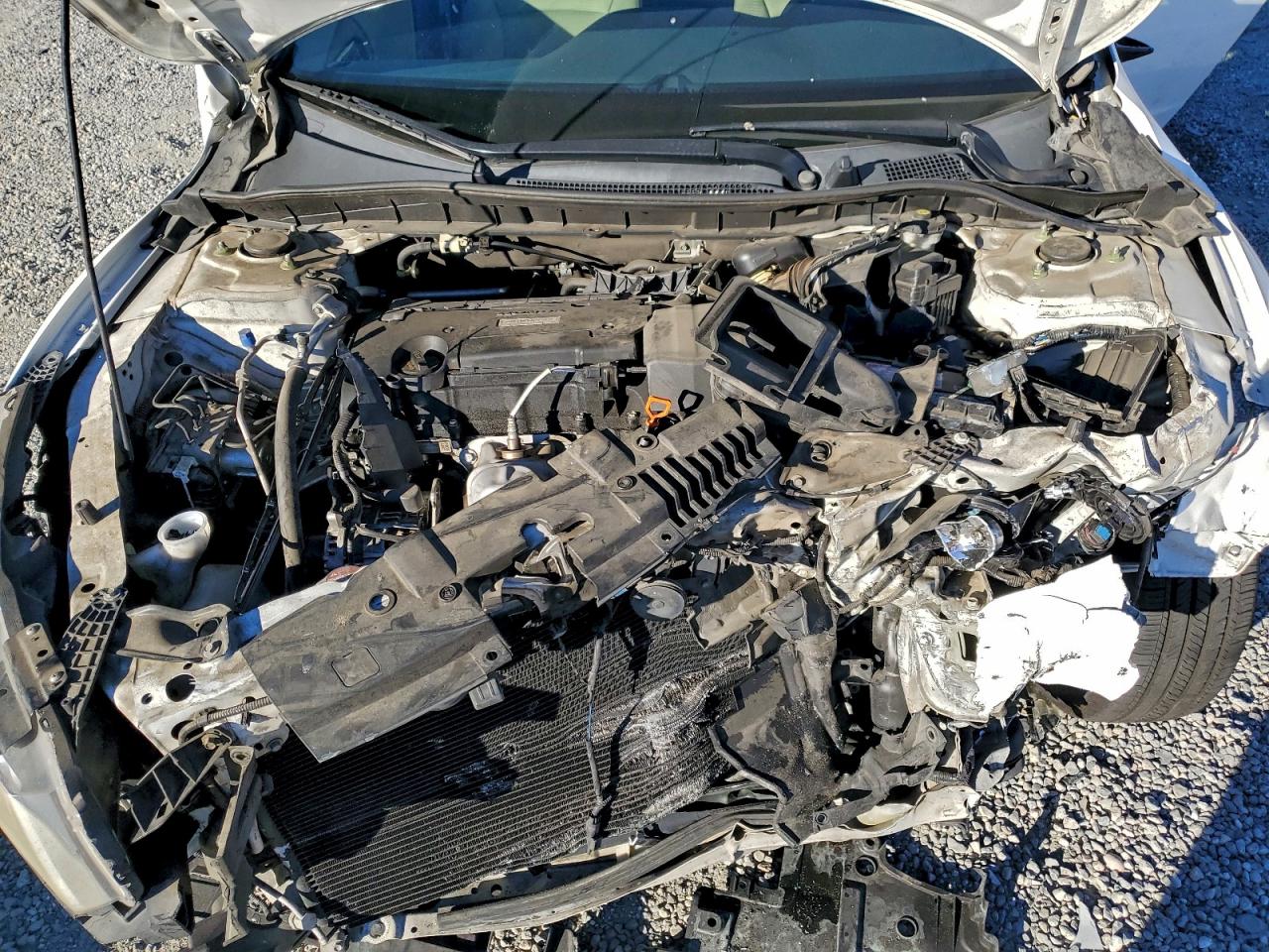 2017 HONDA ACCORD LX photo 11
