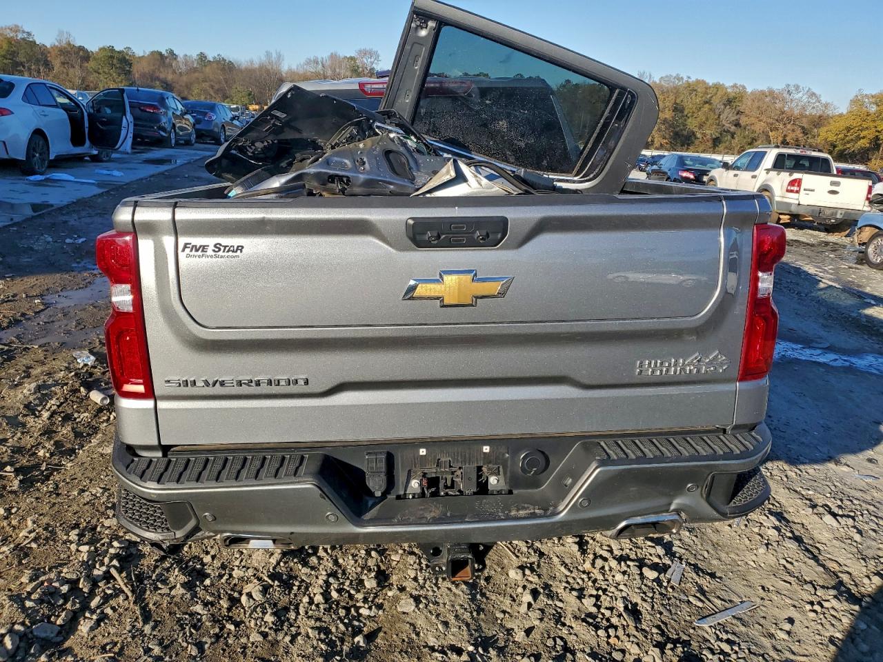 2025 CHEVROLET SILVERADO K1500 HIGH COUNTRY photo 11
