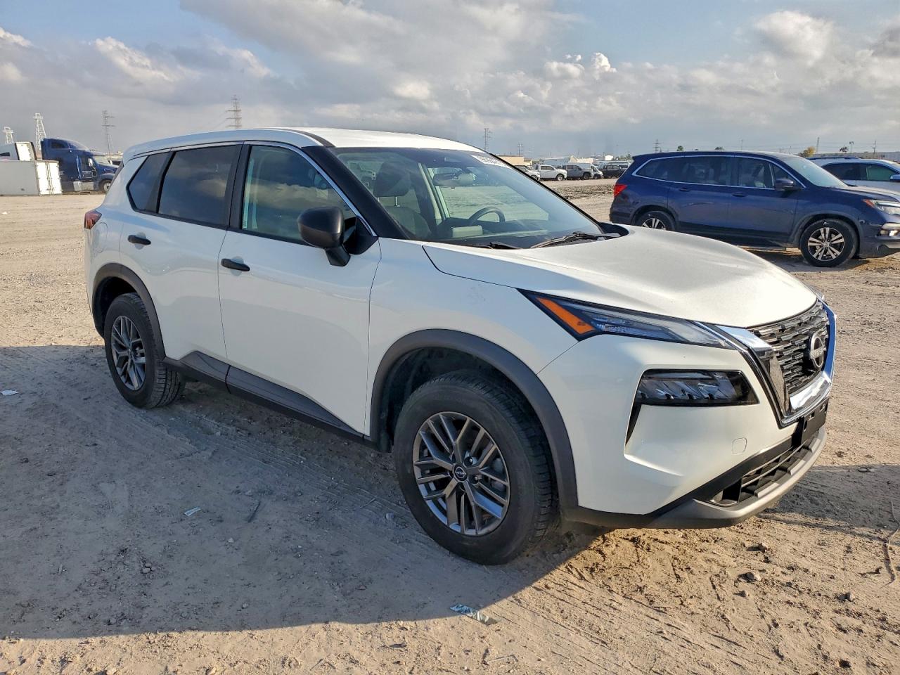 2023 NISSAN ROGUE S photo 7