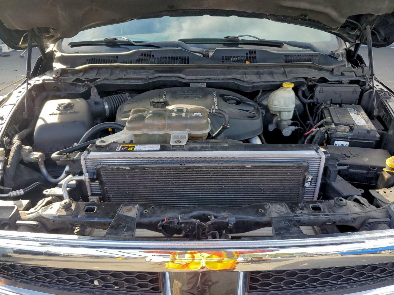 2015 RAM 1500 SLT photo 11