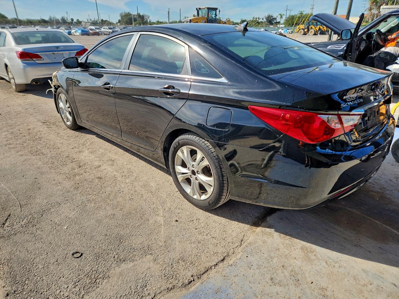 2011 HYUNDAI SONATA GLS photo 2