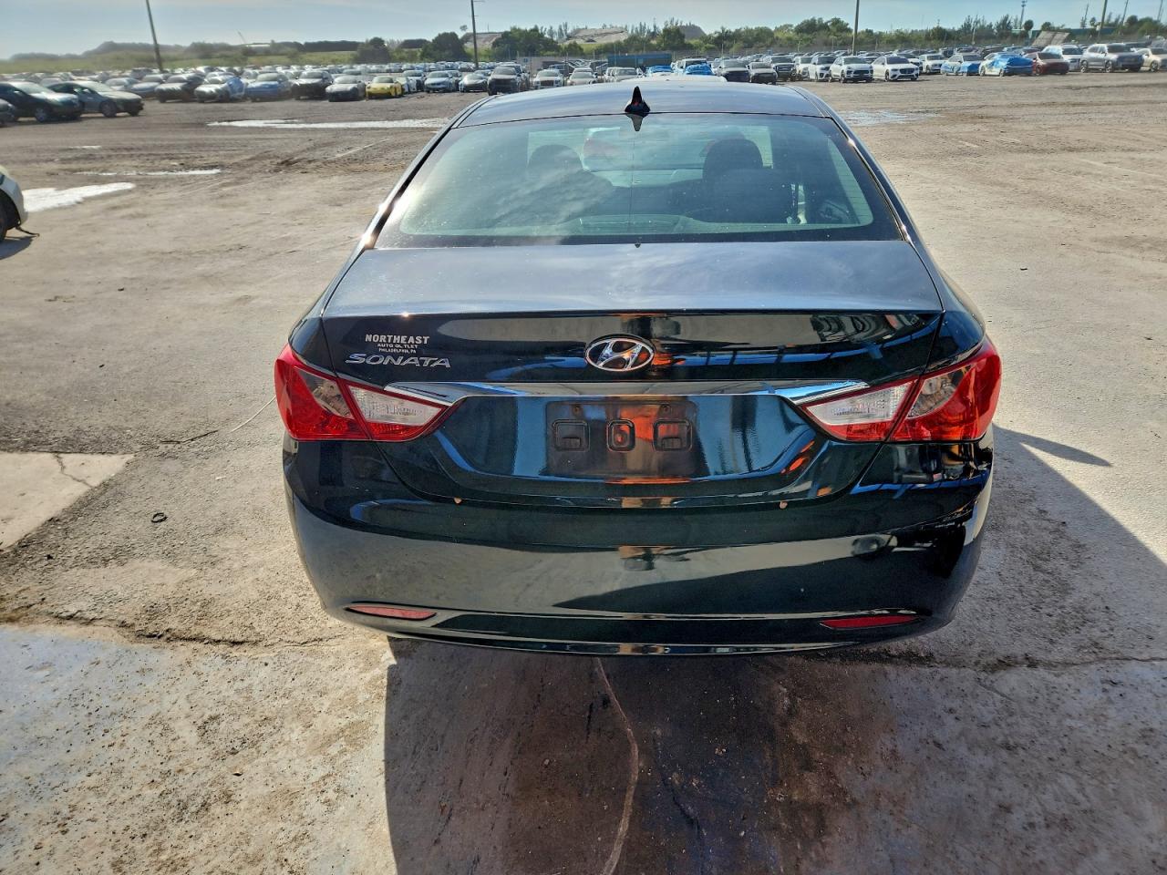 2011 HYUNDAI SONATA GLS photo 6