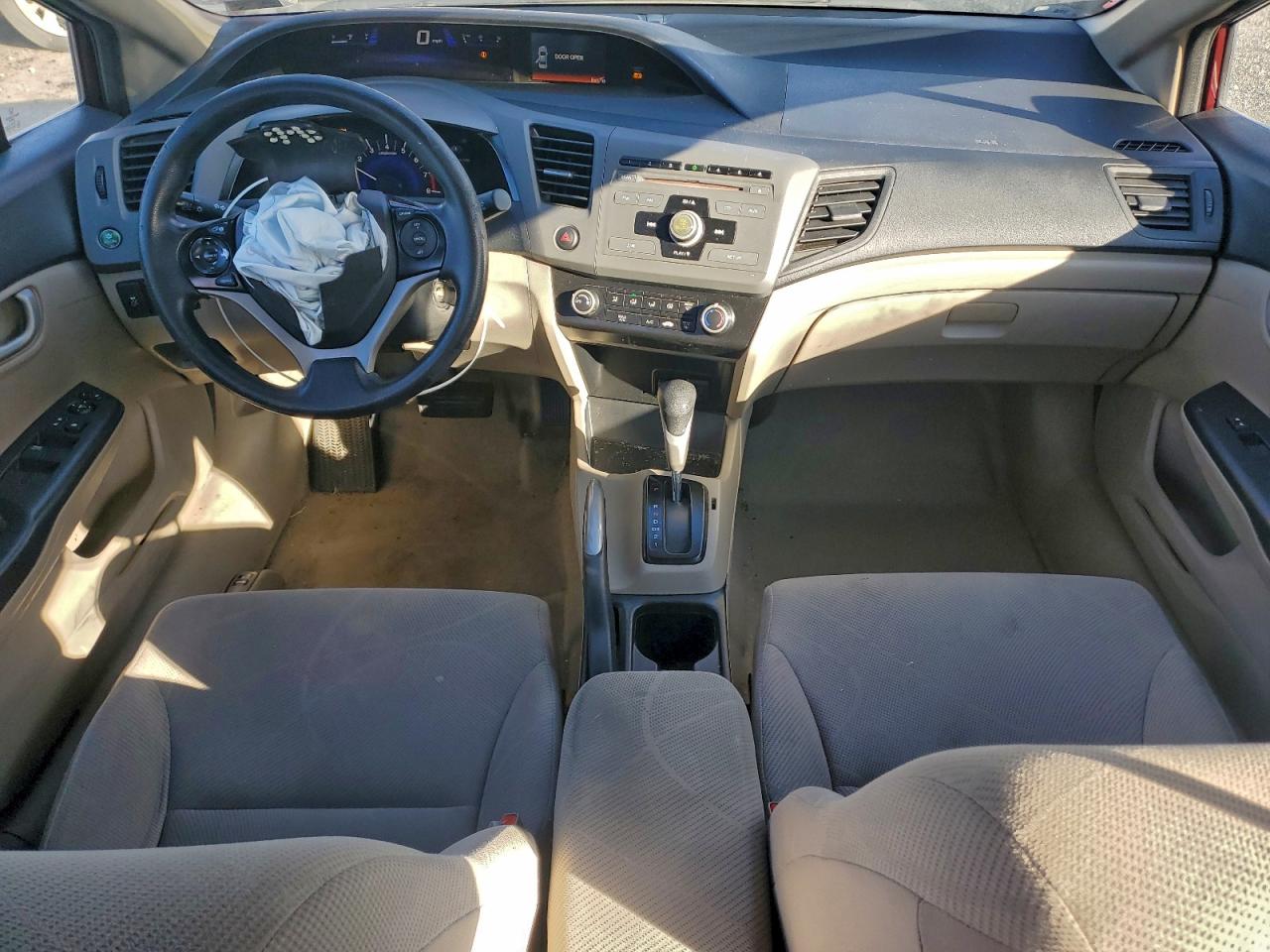 2012 HONDA CIVIC LX photo 8
